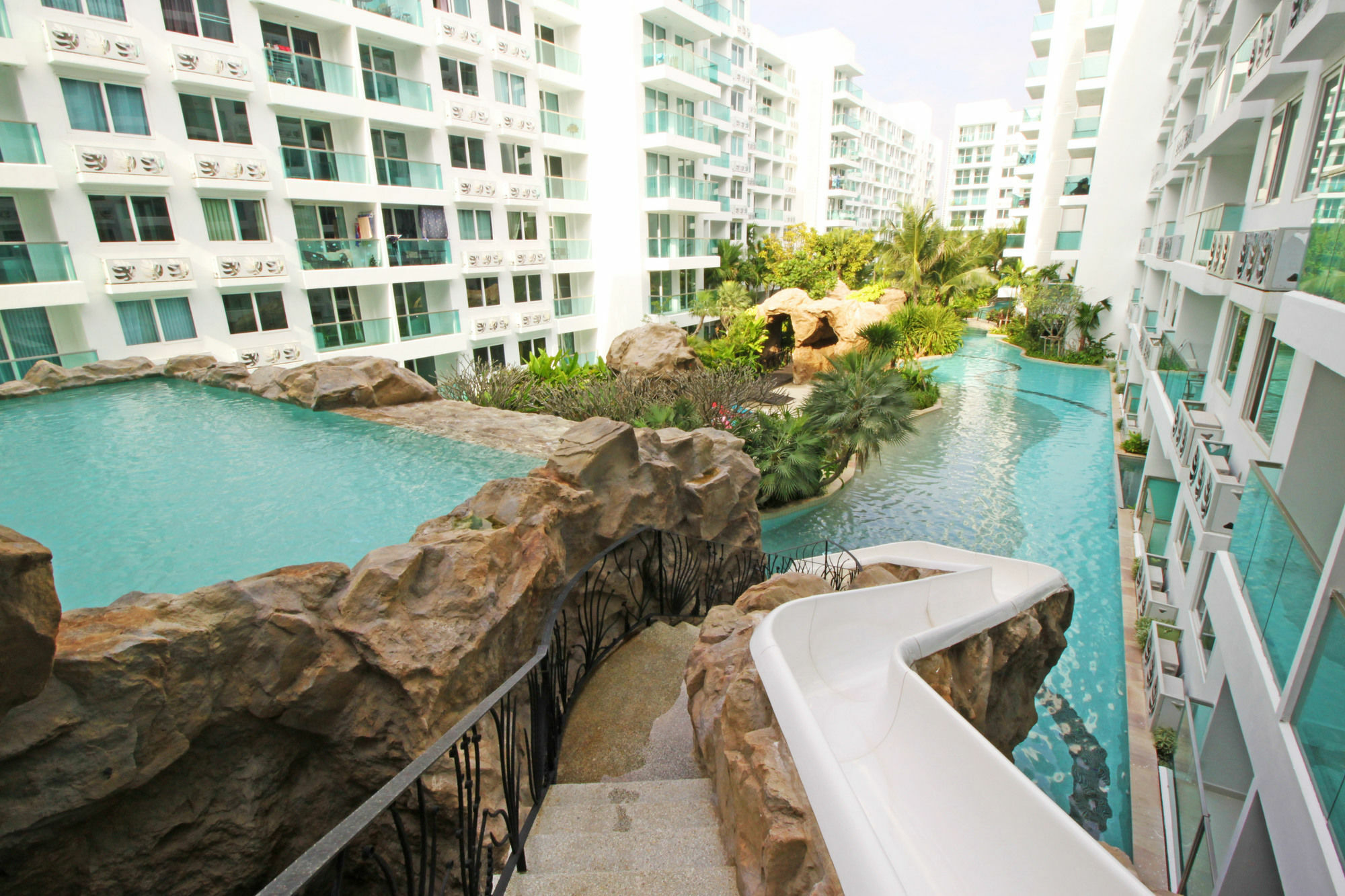 Amazon Residence By Pattaya Sunny Rentals Jomtien Beach Exterior foto